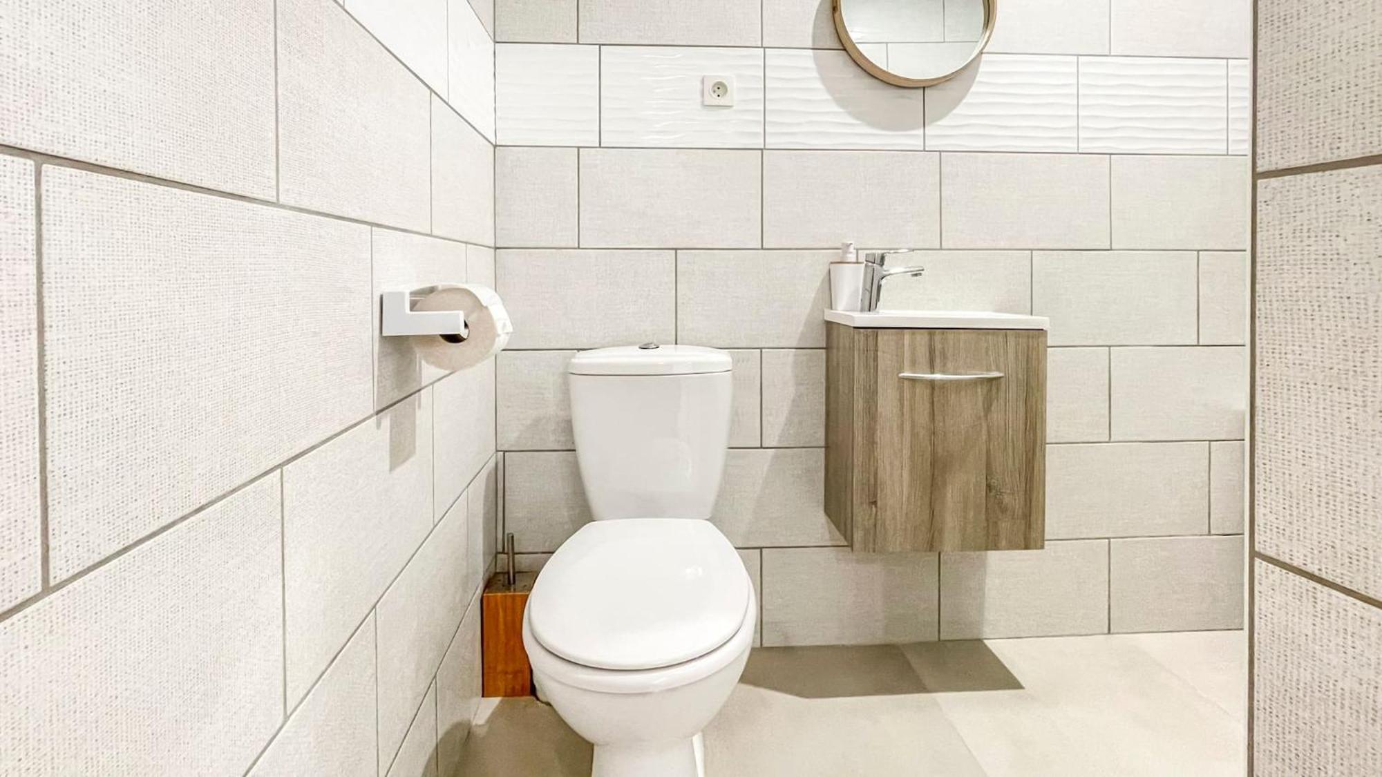 Homey Sakine- Proche Centre- Netflix- Wifi Cluses Exteriör bild